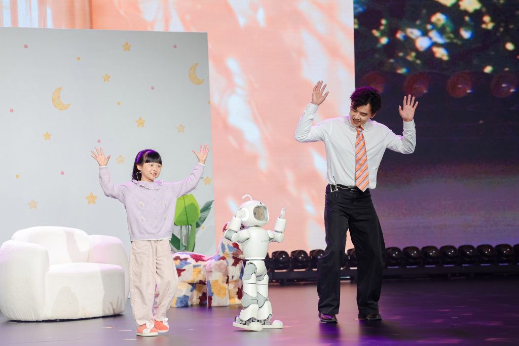 Chery’nin İnsansı Robotu Mobo İle Yapay Zekâ Ev Yaşamına Giriyor